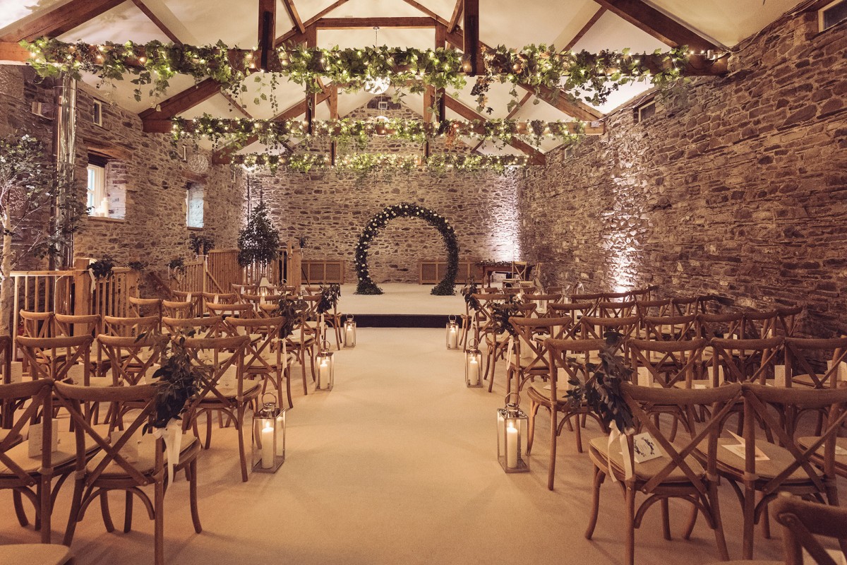 new house farm weddings